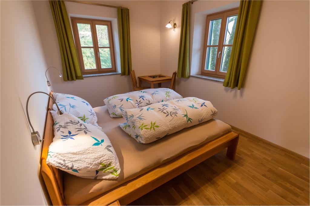 Gaestehaus Biohof Leutschach Δωμάτιο φωτογραφία
